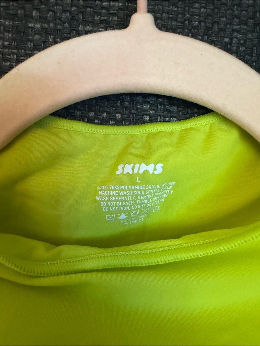 SKIMS Neon Green Chartreuse Sleeveless High Neck Bodysuit Size L - Picture 2 of 5